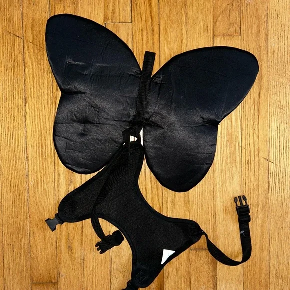 Dog Butterfly Harness Costume - Picture 2 of 4